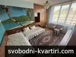 Просторен четиристаен в кв.Колю Фичето