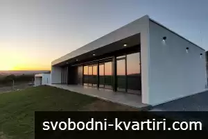 ПРОДАВА СЕ БЕЗ КОМИСИОНА къщa с РЗП 100 м²