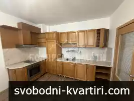 Четиристаен апартамент до Стадиона