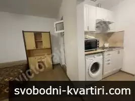 Двустаен апартамент в Широк център