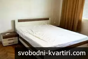 Тристаен под наем в Идеален Център на Велико Търново гр. Велико Търново, Център 4 етаж от общо 4 етажа Площ 75 кв.м. Стр