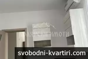 Етаж от къща с двор в близост до Центъра