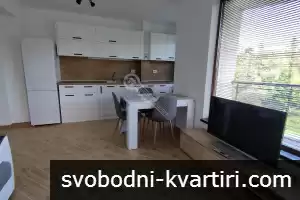 Тристаен апартамент с гараж до парк Дружба