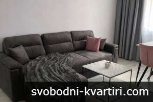 Двустаен, под наем, Лагера