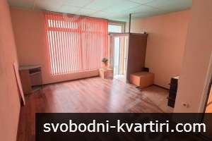 Търговско помещение в началото на кв. Бузлуджа