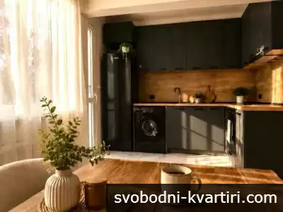 Тристаен, под наем, ж.к. Оборище