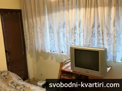 Даваме под наем тристаен апартамент в Кючук Париж