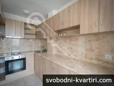 Тристаен тухлен апартамент в кв. Бузлуджа