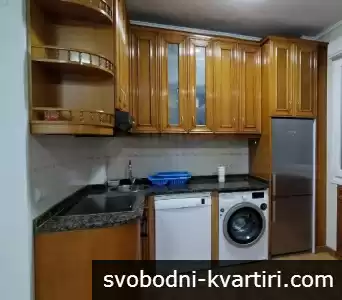 819 Четиристаен апартамент Хр.Смирненски