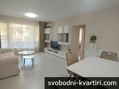 Център тристаен апартамент обзаведен #1750320218
