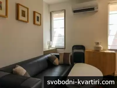 Двустаен апартамент в Центъра на Пловдив