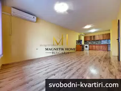 Просторен тристаен НЕОБЗАВЕДЕН апартамент до Младежки дом ж.к. Възраждане