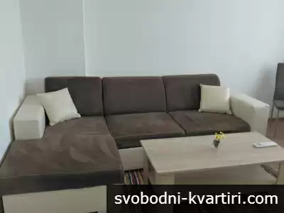 Даваме под наем двустаен апартамент в Кючук Париж