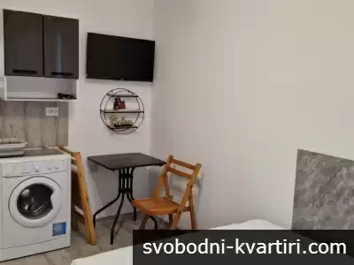 Едностаен с тераса, център