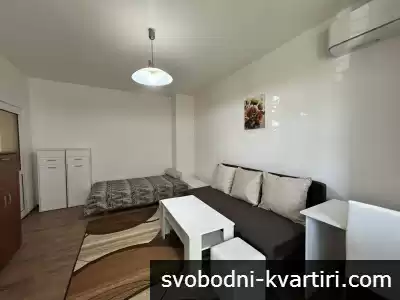 Южна гарсониера в кв. Бузлуджа