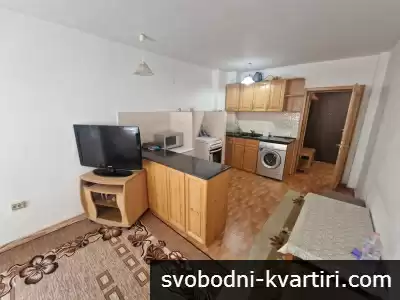Тристаен апартамент под наем в непосредствена близост до болница „Пулс“.