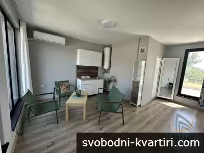 Лазур тристаен апартамент обзаведен #1780491593