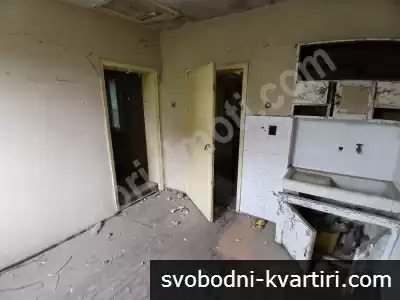 Изгодна къща в Полски Тръмбеш Изгодна къща в Полски Тръмбеш