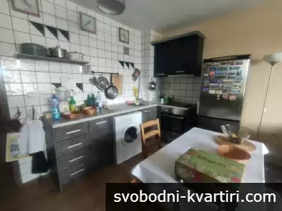 Давам под наем тристаен в НОВА КООПЕРАЦИЯ до ВОЕННА БОЛНИЦА,до ПУ ,ТУ и ВСИ.Жилището е луксозно стилно обзаведен в чисто