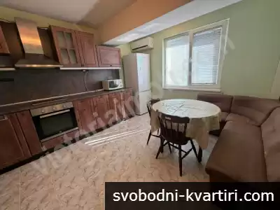 Тристаен апартамент до пети корпус