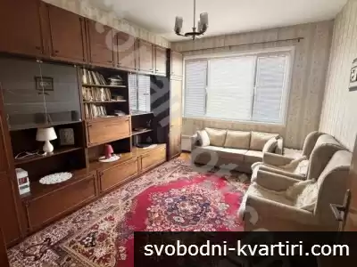 Eтаж от къща със самостоятелен вход