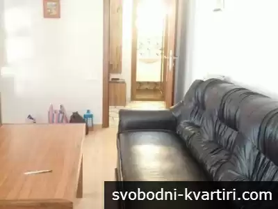 967 Тристаен апартамент Център