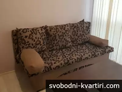Даваме под наем двустаен апартамент в кв. Южен
