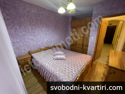 Двустаен климатизиран апартамент в началото на Зона Б