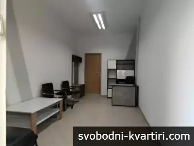 Давам под наем търговско помещение в Кючук Париж