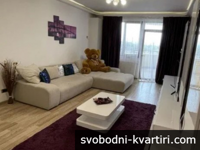 Едностаен апартамент под наем в Центъра