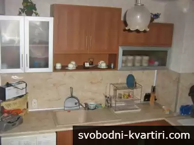 Двустаен апартамент на много атрактивна цена в ж.к. Надежда