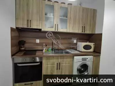 Тристаен апартамент под наем с гараж