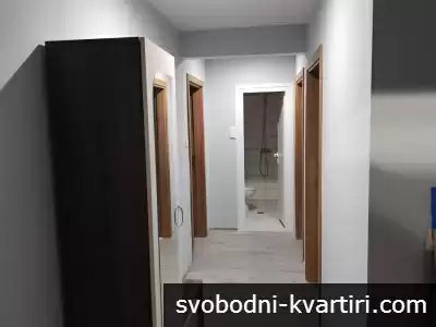 Славейков тристаен апартамент обзаведен #1779953015