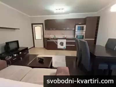 Тристаен апартамент в кв. Колю Фичето Тристаен апартамент в кв. Колю Фичето