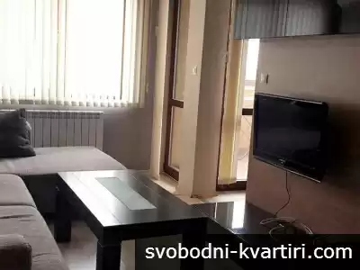 Двустаен тухлен апартамент до метро Надежда