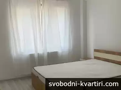 Самостоятелна стая в Центъра