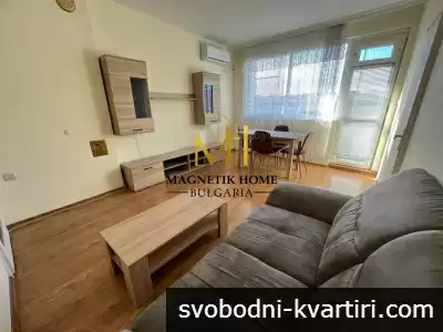 Приветлив тристаен апартамент с отделна кухня до ”Билковата аптека” в ж.к. Възраждане