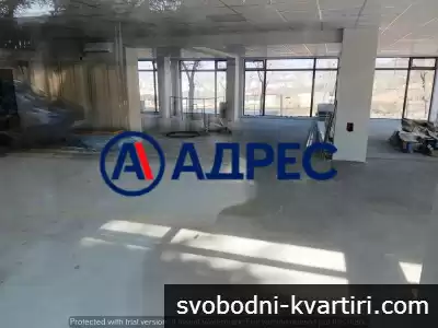Просторен магазин в кв. Еленово с удобна локация