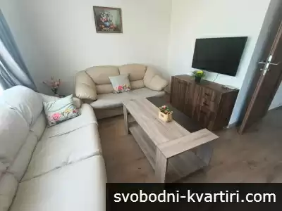Даваме под наем тристаен апартамент в Кючук Париж