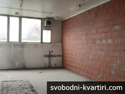 дава под наем търговски помещения, 100 и 200м2 , Горна баня-център, до спирки
