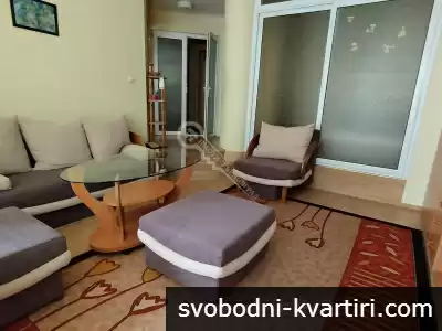 Двустаен апартамент в кв. Колю Фичето