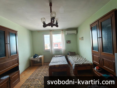 Давам под наем двустаен апартамент в гр.Пловдив кв.Кючук Париж Давам под наем двустаен апартамент в гр.Пловдив кв.Кючук Париж