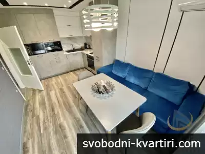 Център тристаен апартамент обзаведен #1776925137