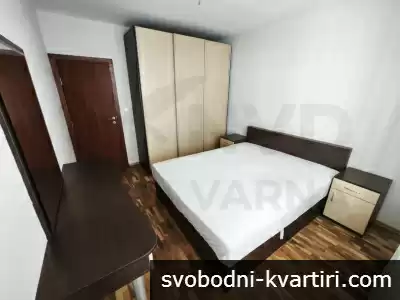Дава се под наем тристаен апартамент във Възраждане1!