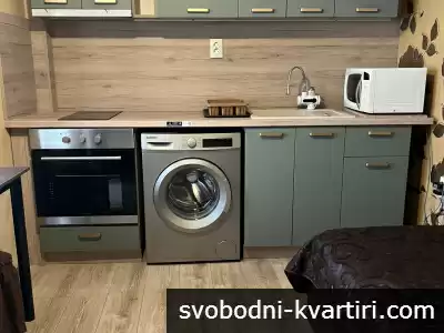 Тристаен в топ център - до 5ти корпус на университета