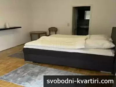 794 Четиристаен апартамент Младежки Хълм