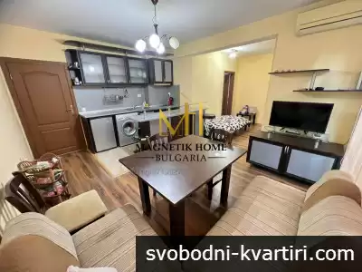 Чудесен тристаен апартамент в свободна зона за паркиране до у-ще Любен Каравелов в ж.к. Възраждане