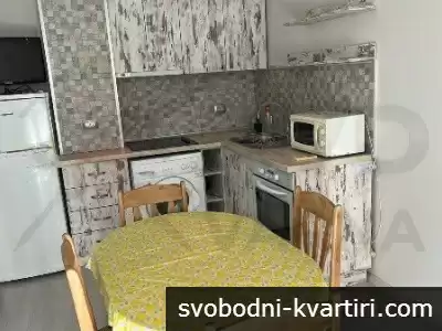 Дава се под наем двустаен апартамент в Цветен Квартал!