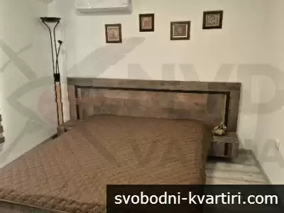 Двустаен апартамент в Колхозен Пазар!