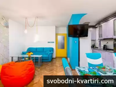 Двустаен апартамент, Иван Вазов